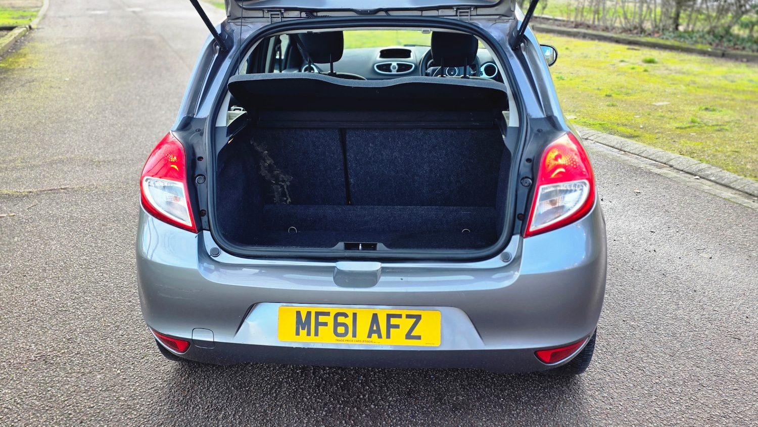 Used Renault Clio 2011 for sale - 77288786: Photo 21