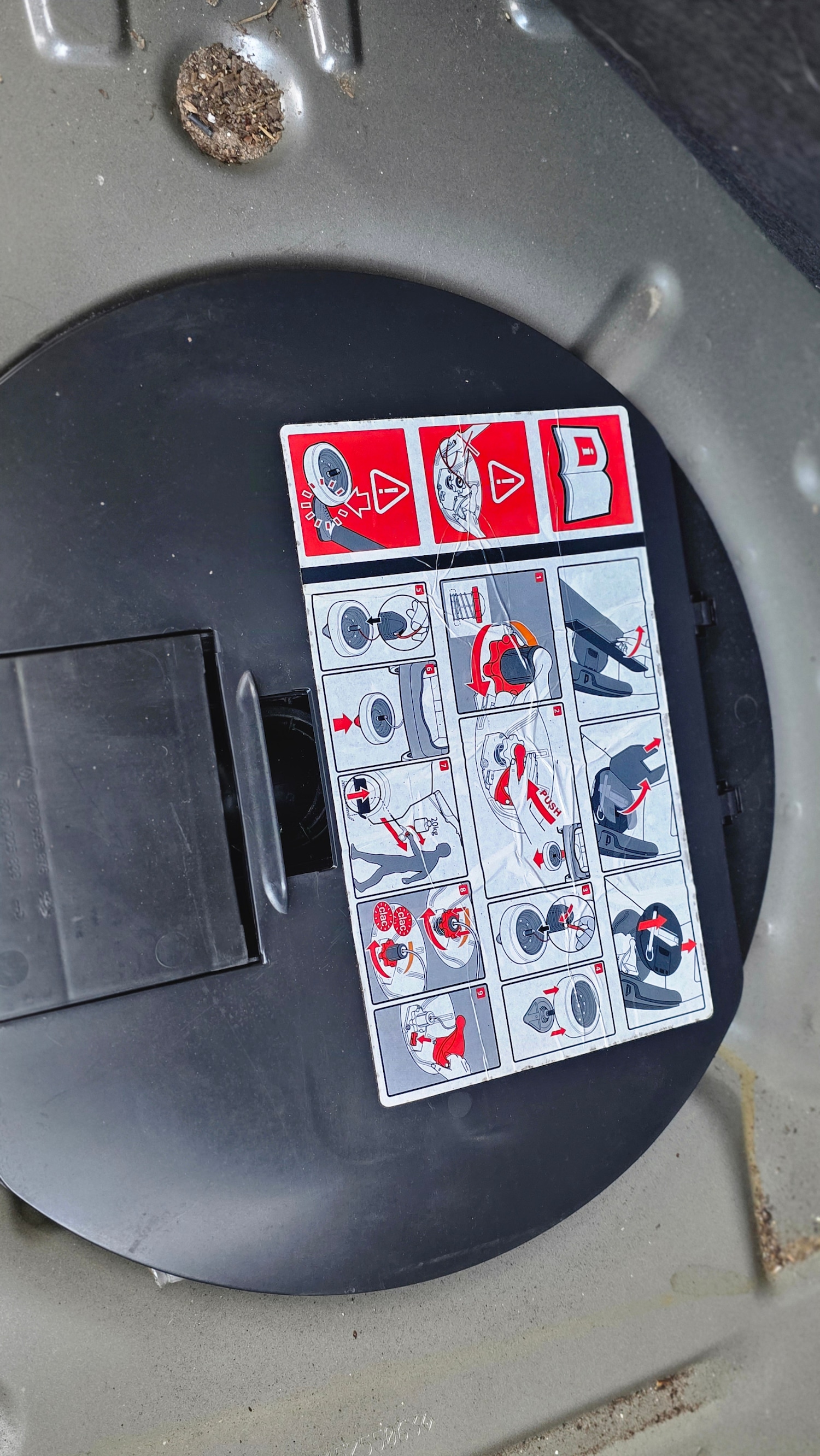 Used Renault Clio 2011 for sale - 77288786: Photo 22