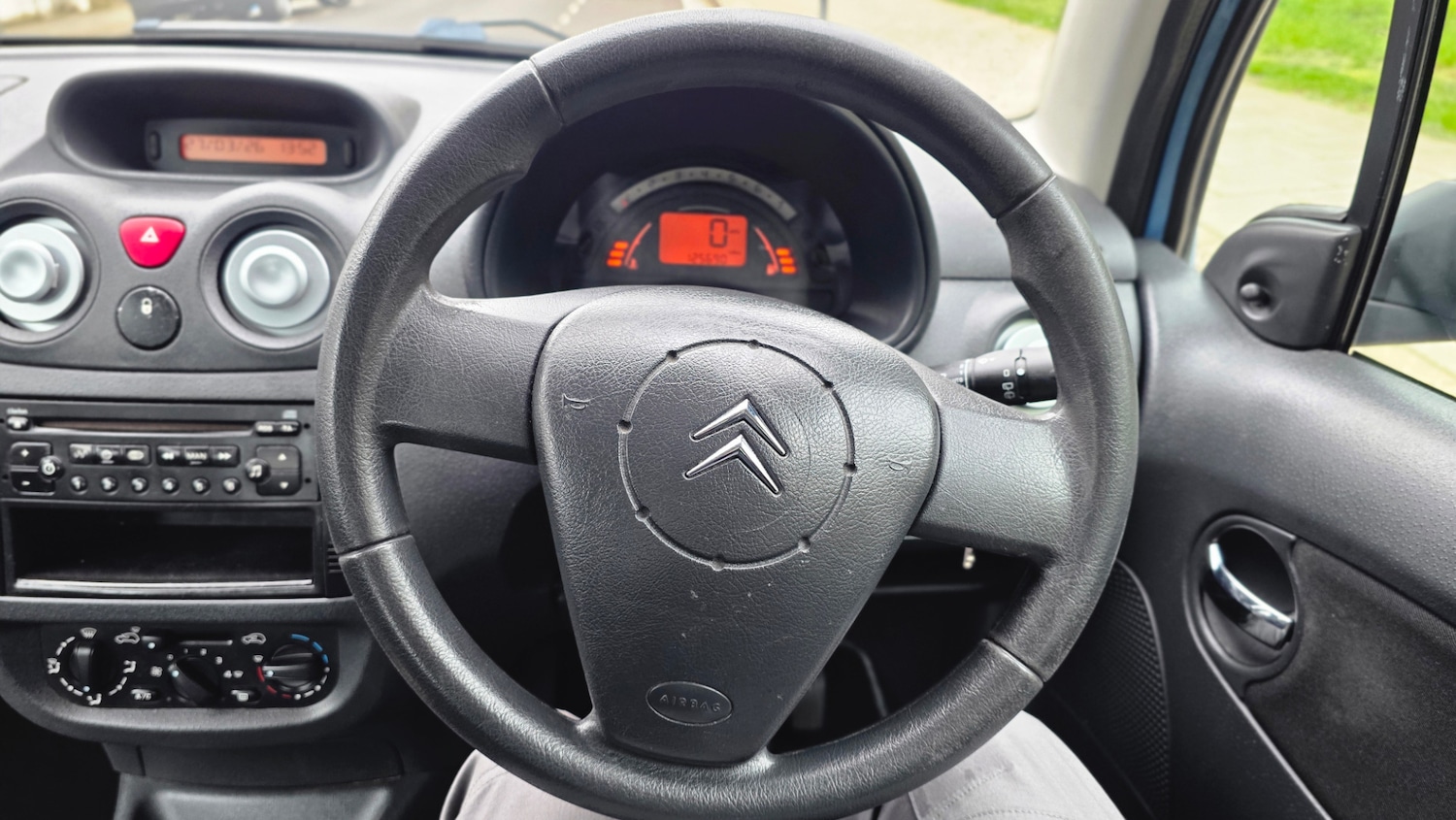 Used Citroen C3 2005 for sale - 78040356: Photo 14