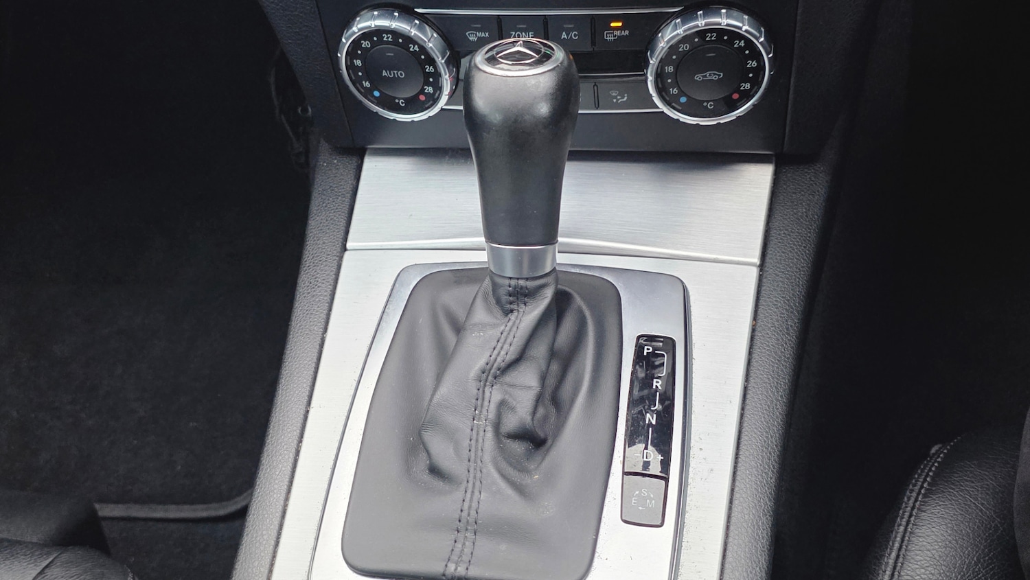 Used Mercedes-Benz C Class 2011 for sale - 77789229: Photo 21