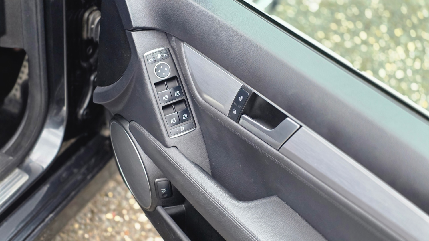 Used Mercedes-Benz C Class 2011 for sale - 77789229: Photo 26