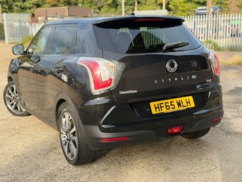 Used Ssangyong Tivoli 2015 for sale - 79755990: Photo