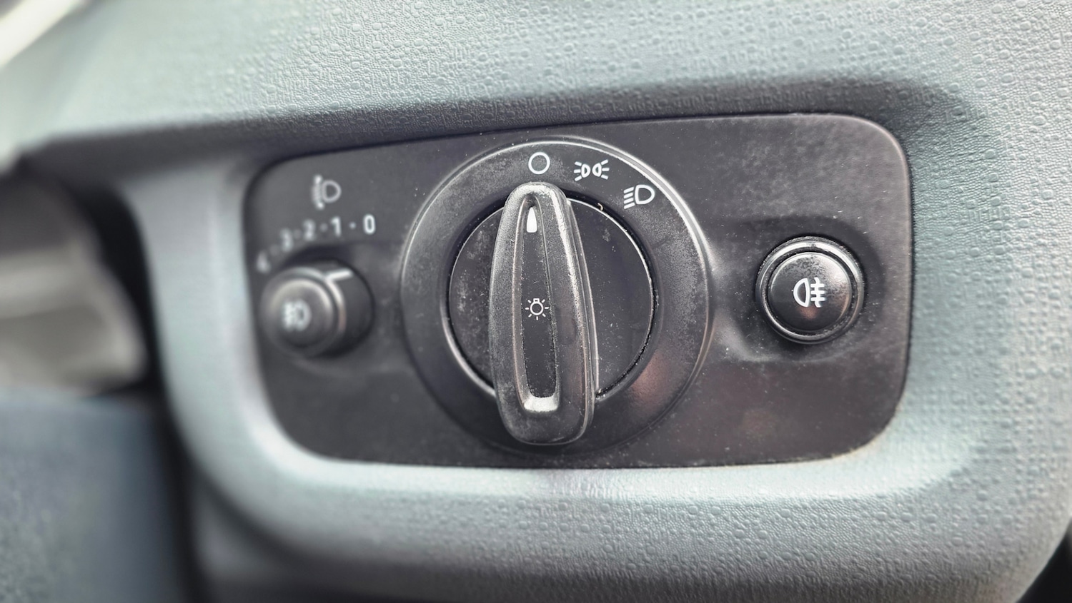 Used Ford Fiesta 2011 for sale - 77902939: Photo 25