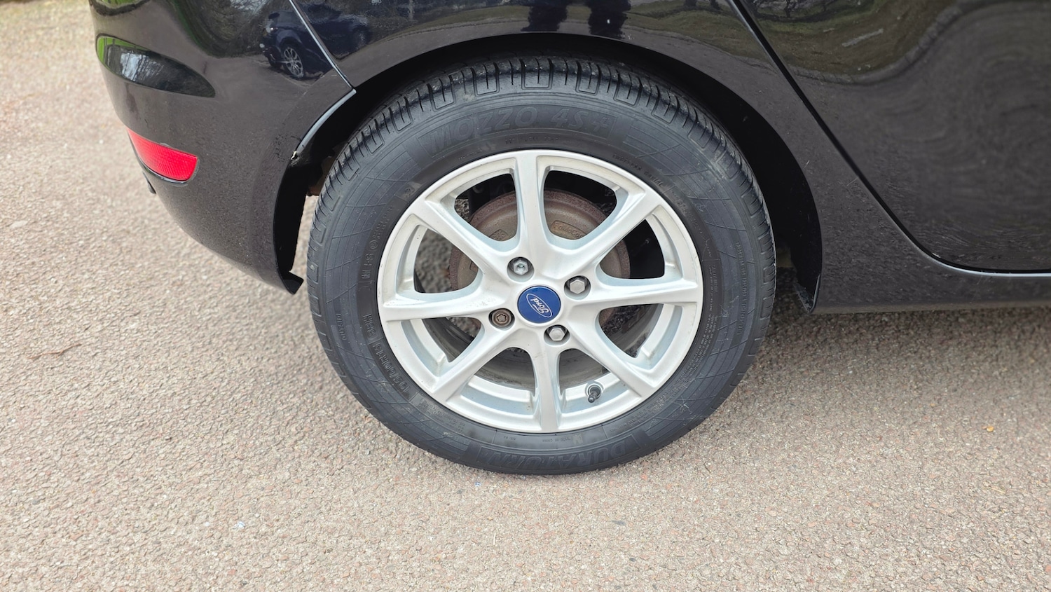 Used Ford Fiesta 2011 for sale - 77902939: Photo 28