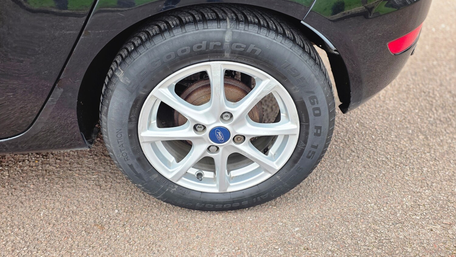 Used Ford Fiesta 2011 for sale - 77902939: Photo 31