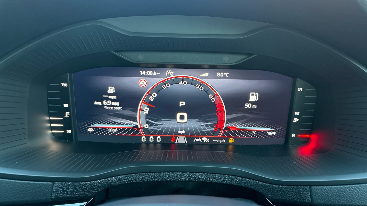 Used Skoda Karoq 2025 for sale - 76882288: Photo 11