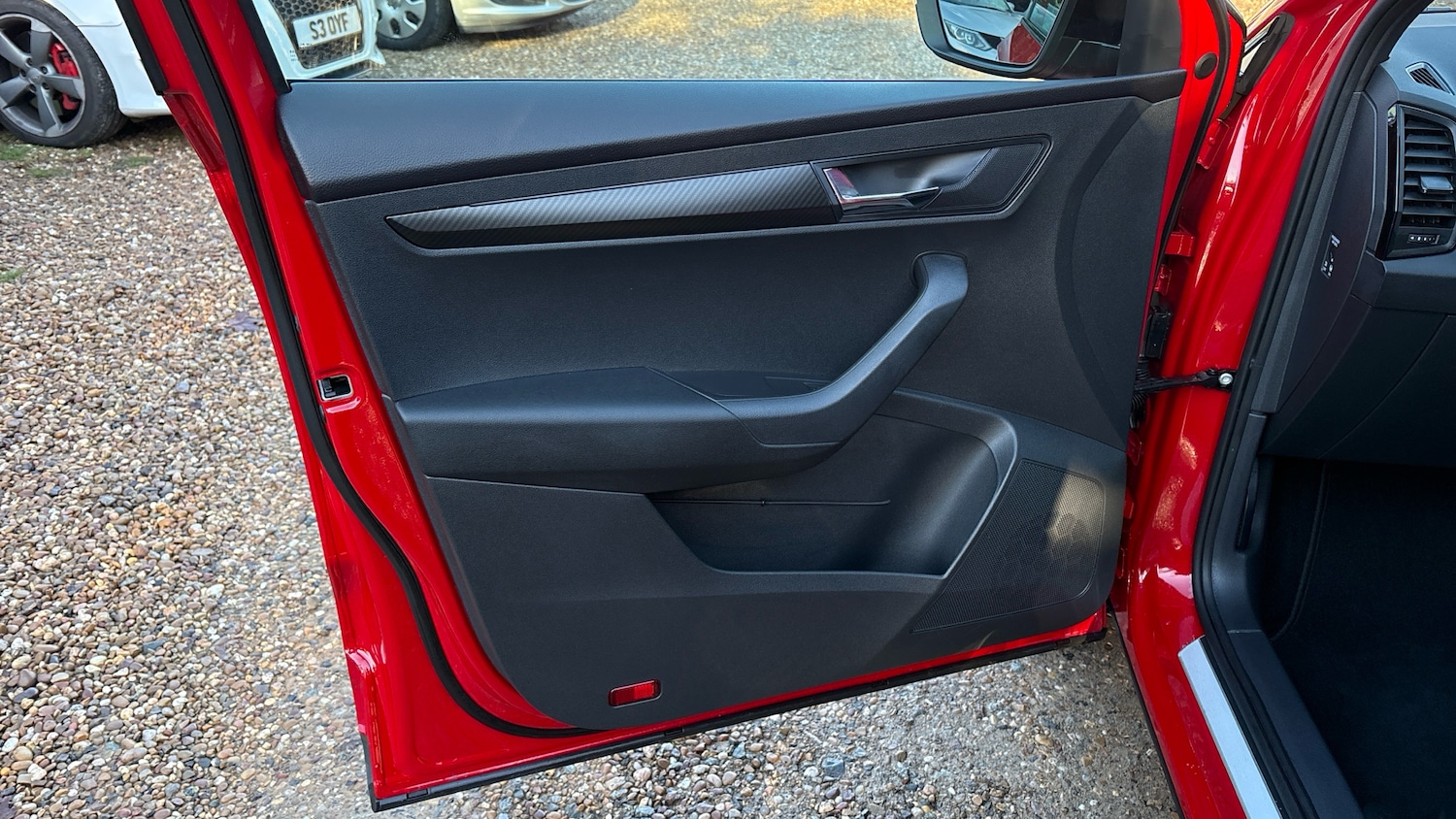 Used Skoda Karoq 2025 for sale - 76882288: Photo 26