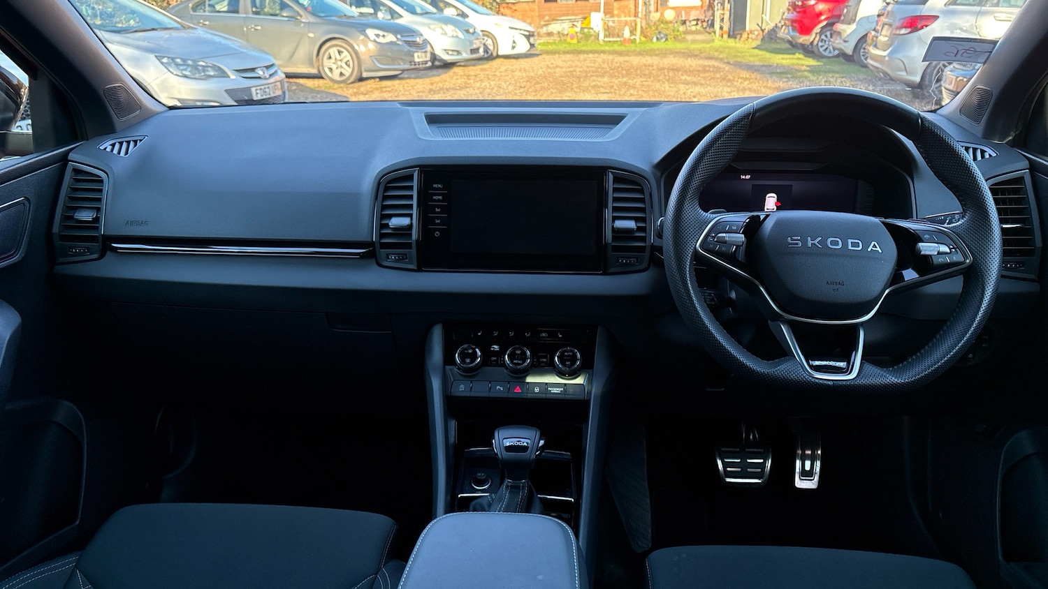 Used Skoda Karoq 2025 for sale - 76882288: Photo 9