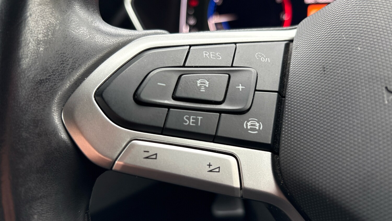 Used Volkswagen T-Cross 2022 for sale - 76479487: Photo 40