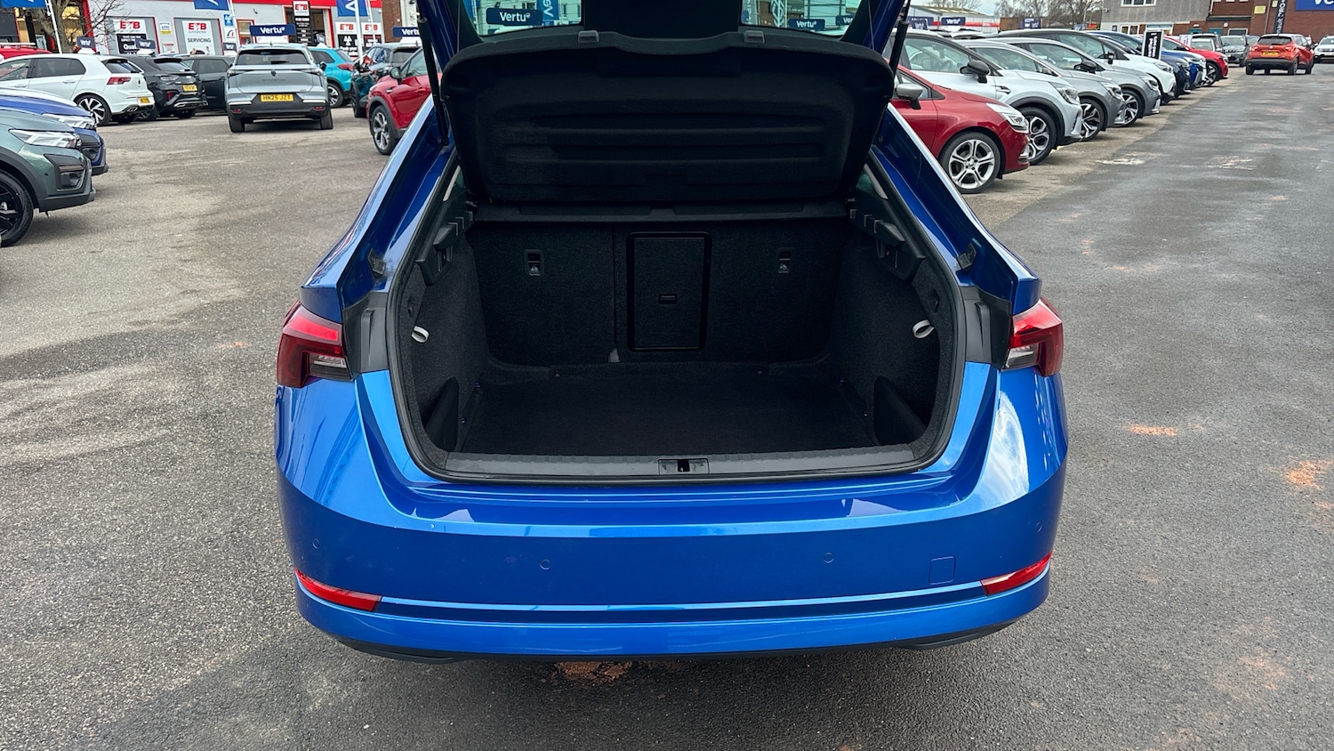 Used Skoda Octavia 2024 for sale - 77964742: Photo 4