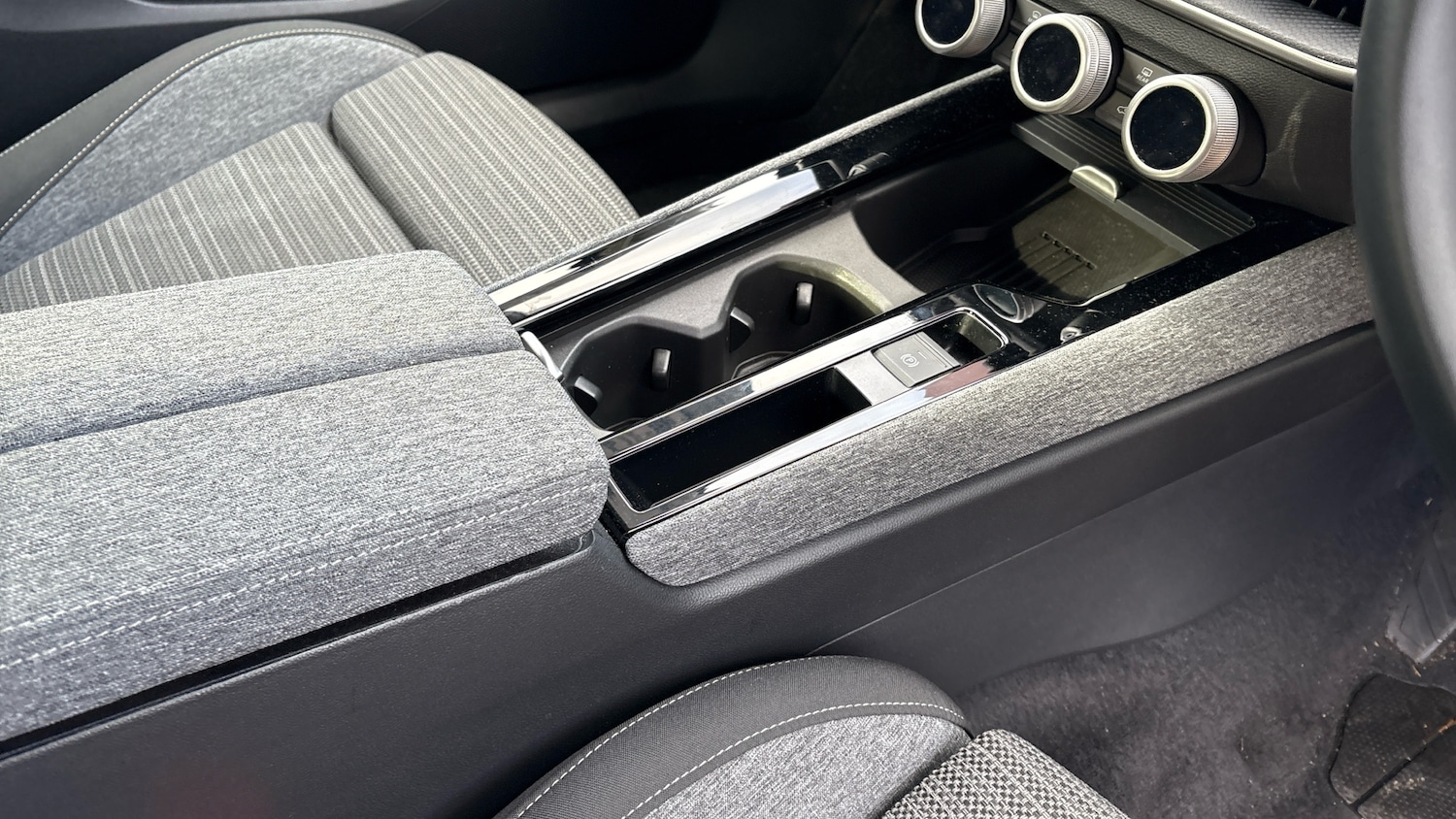 Used Skoda Superb 2025 for sale - 77273520: Photo 14