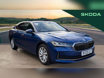 Used Skoda Superb 2025 for sale - 77273520: Photo