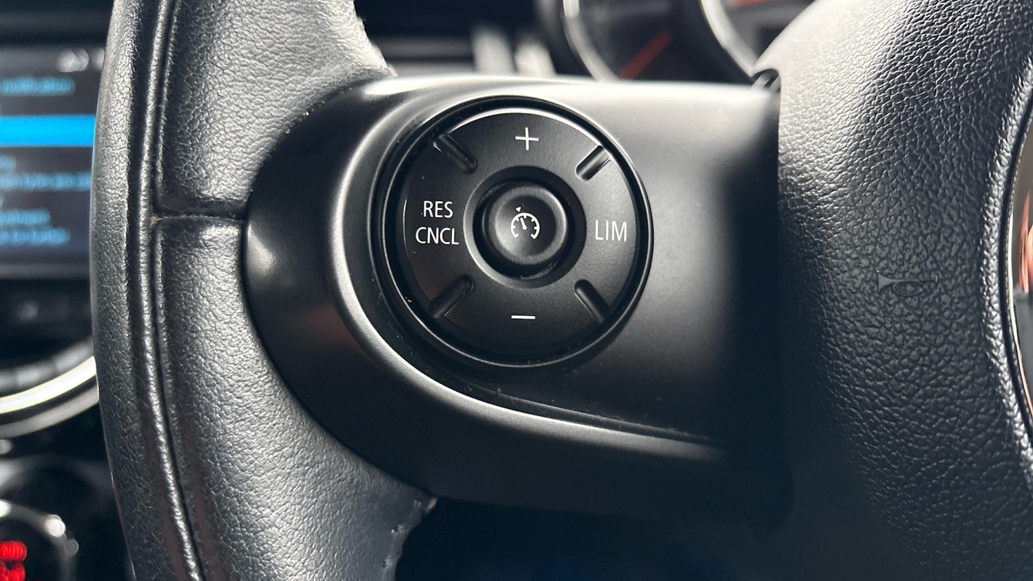 Used MINI Hatch 2018 for sale - 77273522: Photo 38