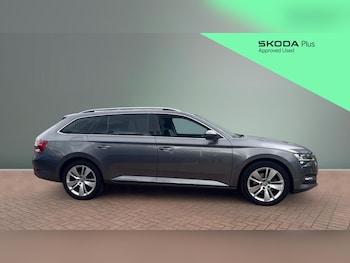 Used Skoda Superb 2022 for sale - 78915001: Photo
