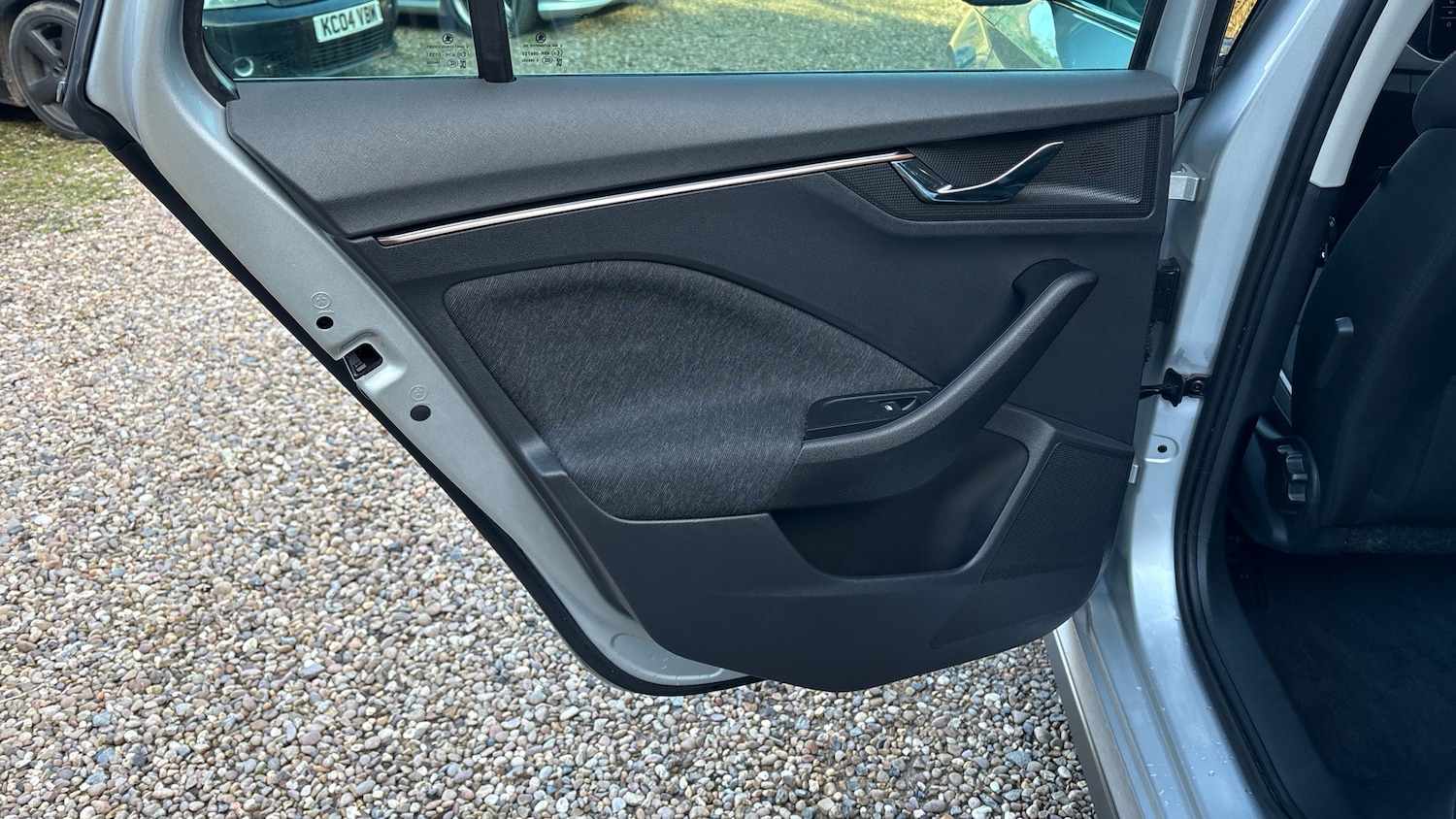 Used Skoda Kamiq 2021 for sale - 77184766: Photo 29