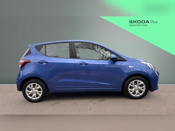 Used Hyundai i10 2019 for sale - 78270556: Photo