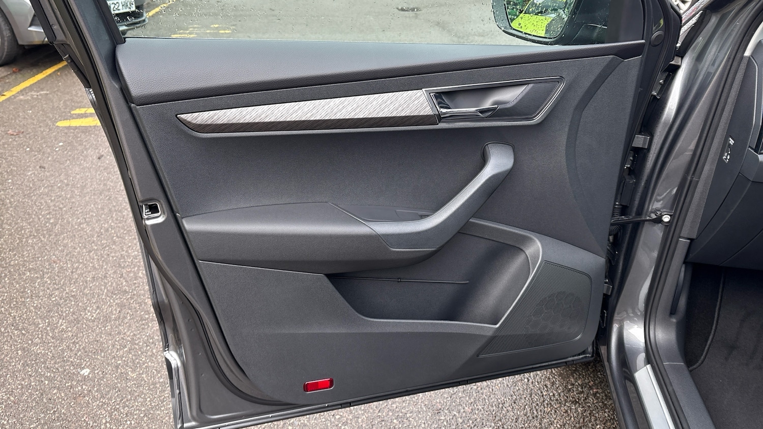 Used Skoda Karoq 2025 for sale - 77201121: Photo 24