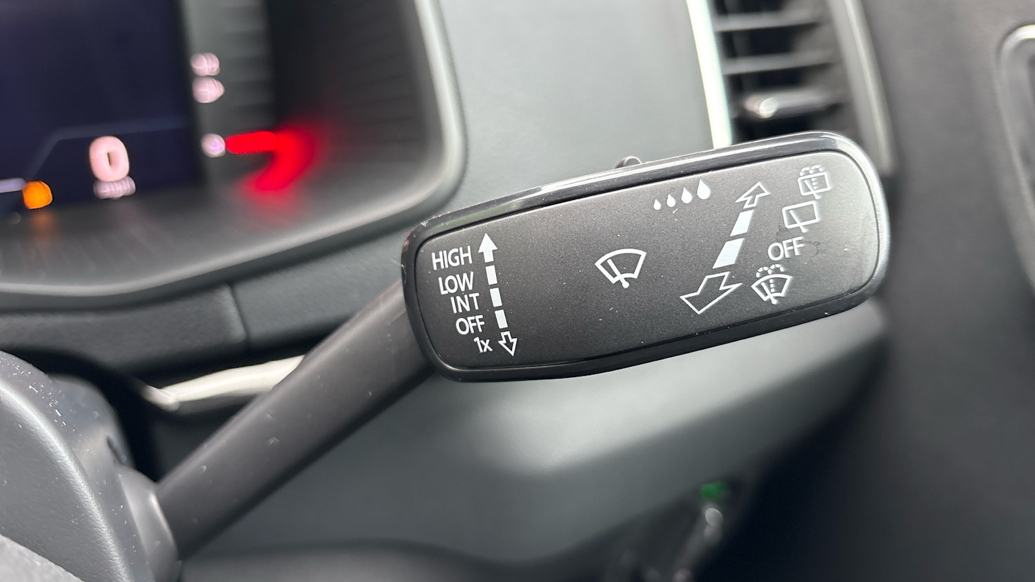 Used Skoda Karoq 2025 for sale - 77201121: Photo 40