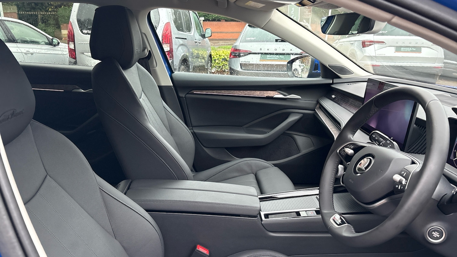 Used Skoda Superb 2025 for sale - 76578500: Photo 15