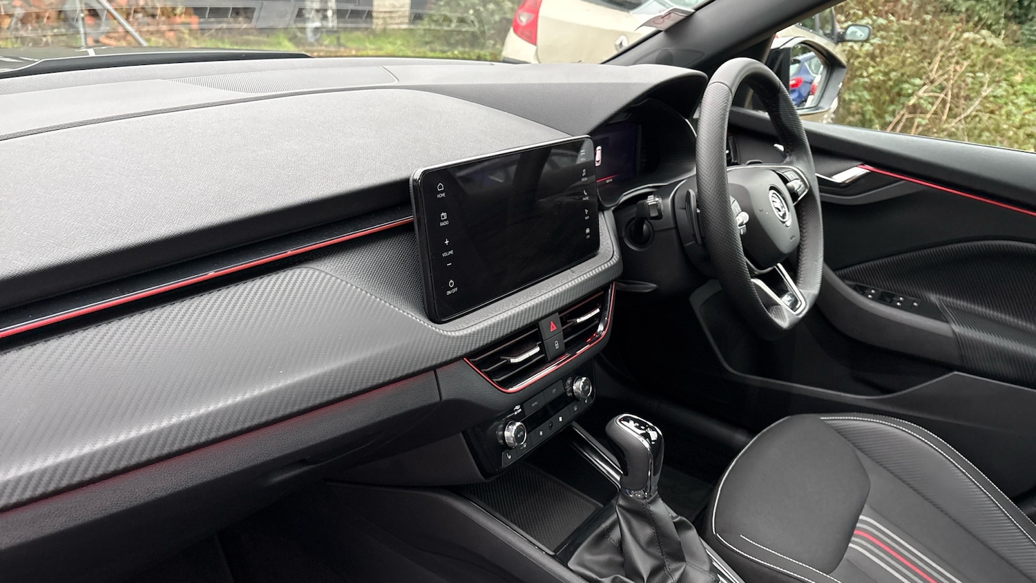 Used Skoda Kamiq 2024 for sale - 77453012: Photo 2