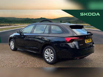 Used Skoda Octavia 2024 for sale - 77273529: Photo