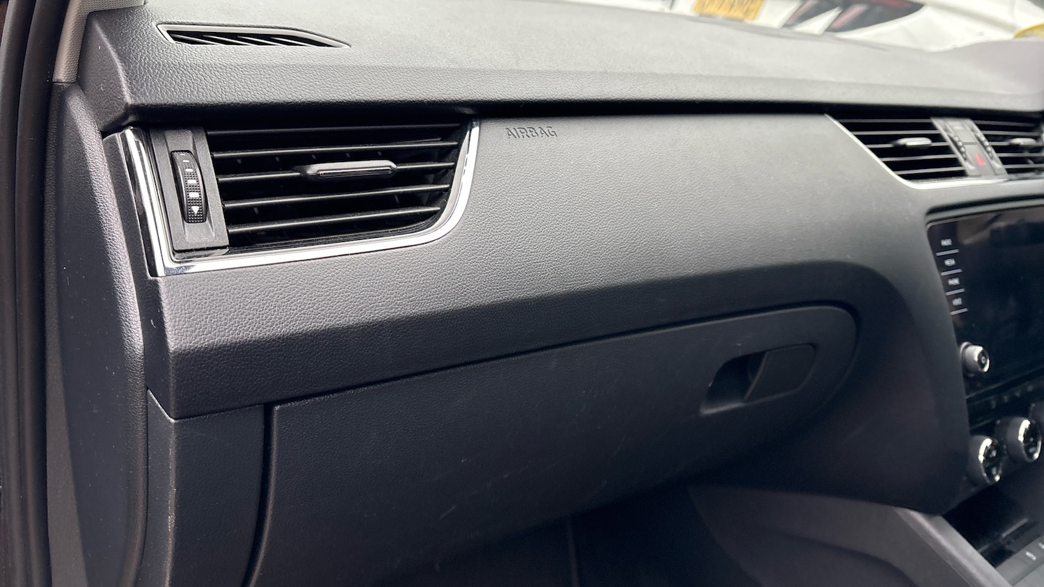 Used Skoda Octavia 2017 for sale - 77367479: Photo 26