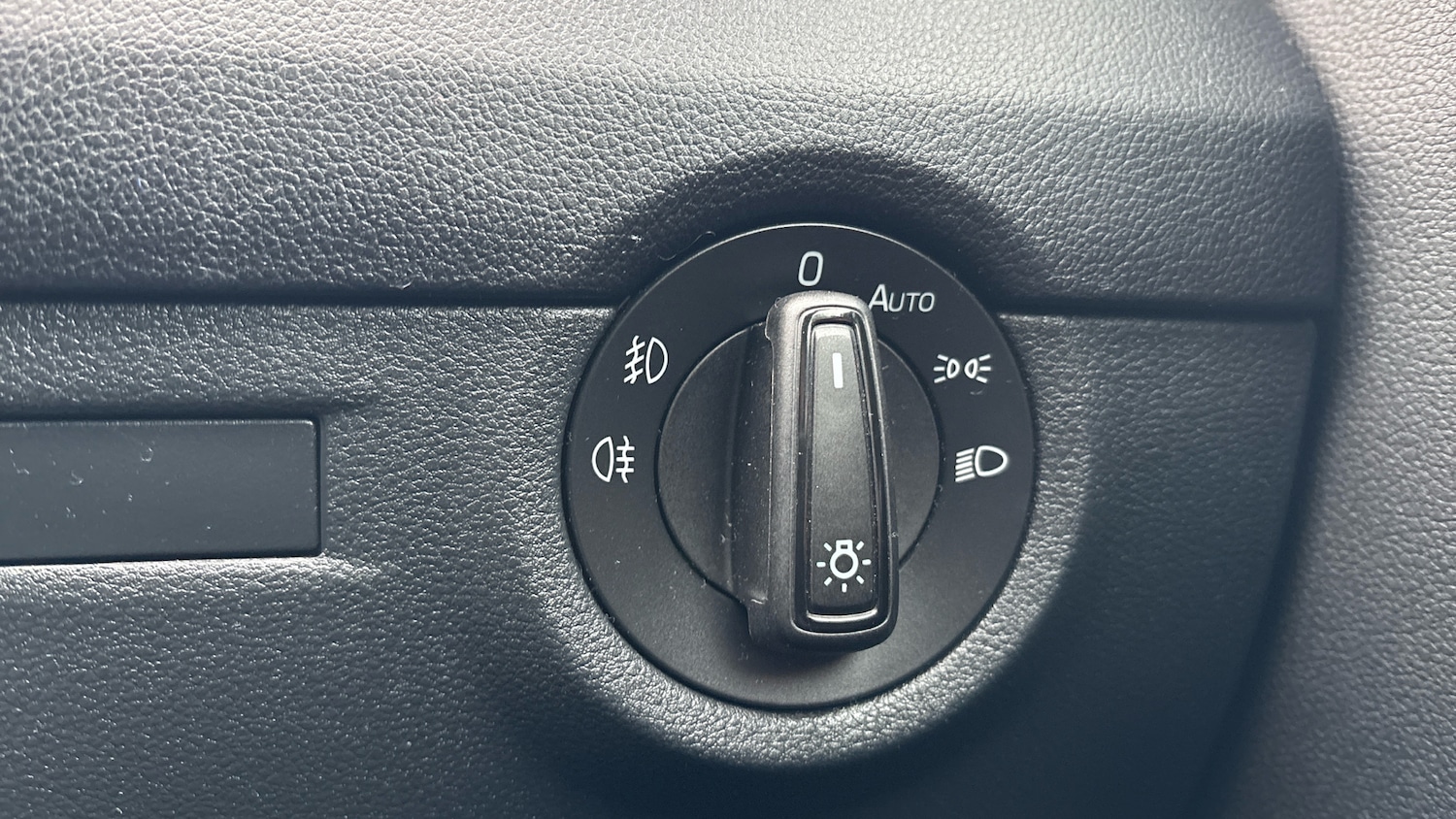 Used Skoda Octavia 2017 for sale - 77367479: Photo 36