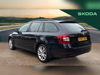Used Skoda Octavia 2017 for sale - 77367479: Photo