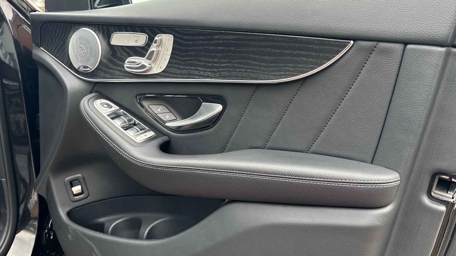 Used Mercedes-Benz GLC 2020 for sale - 78081602: Photo 19