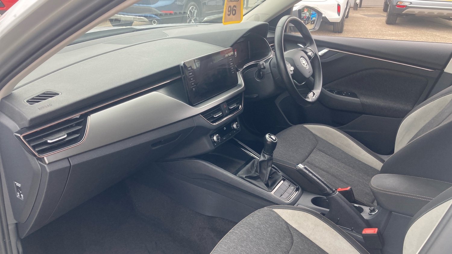 Used Skoda Kamiq 2023 for sale - 77489895: Photo 9