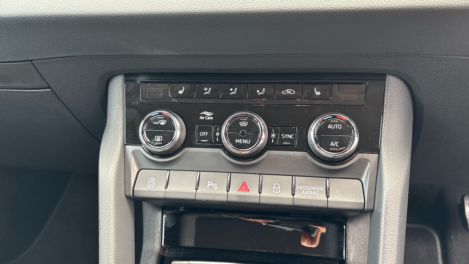 Used Skoda Karoq 2025 for sale - 77206907: Photo 13