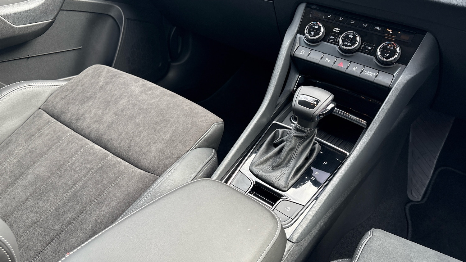 Used Skoda Karoq 2025 for sale - 77206907: Photo 14