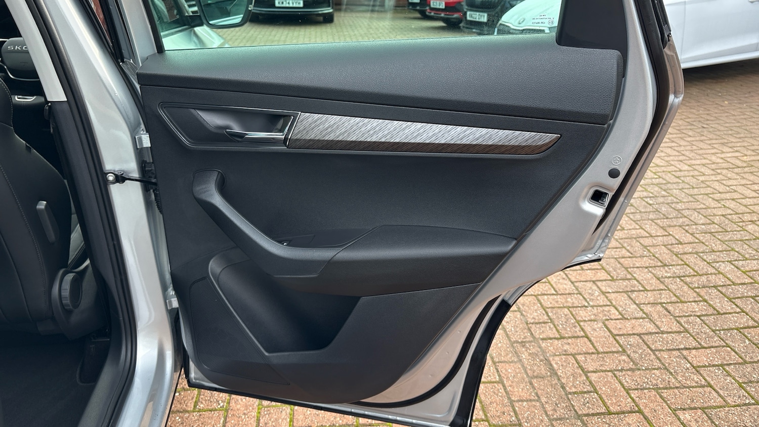 Used Skoda Karoq 2025 for sale - 77206907: Photo 31