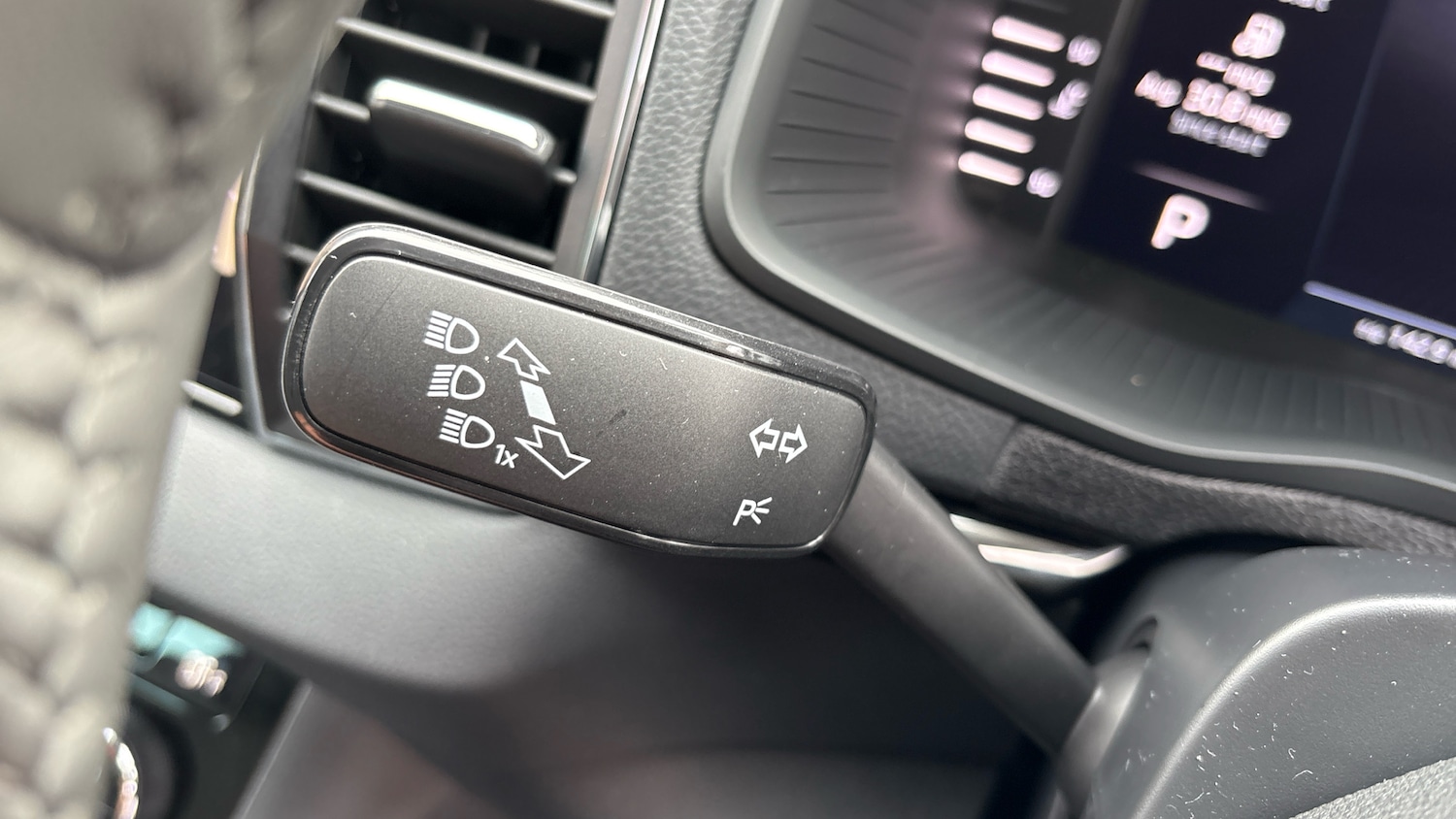 Used Skoda Karoq 2025 for sale - 77206907: Photo 42