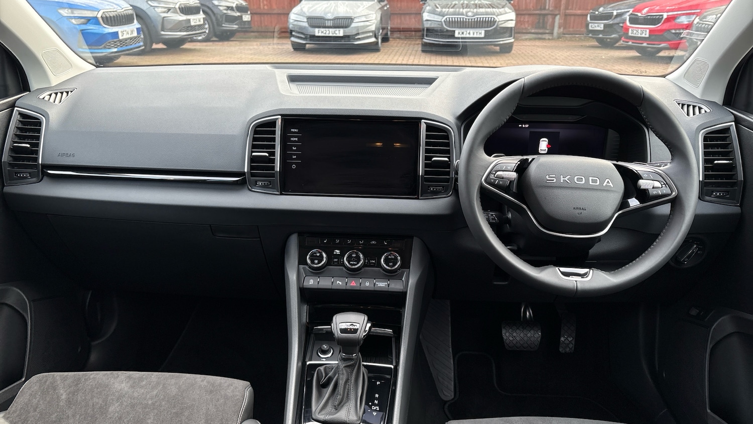 Used Skoda Karoq 2025 for sale - 77206907: Photo 9