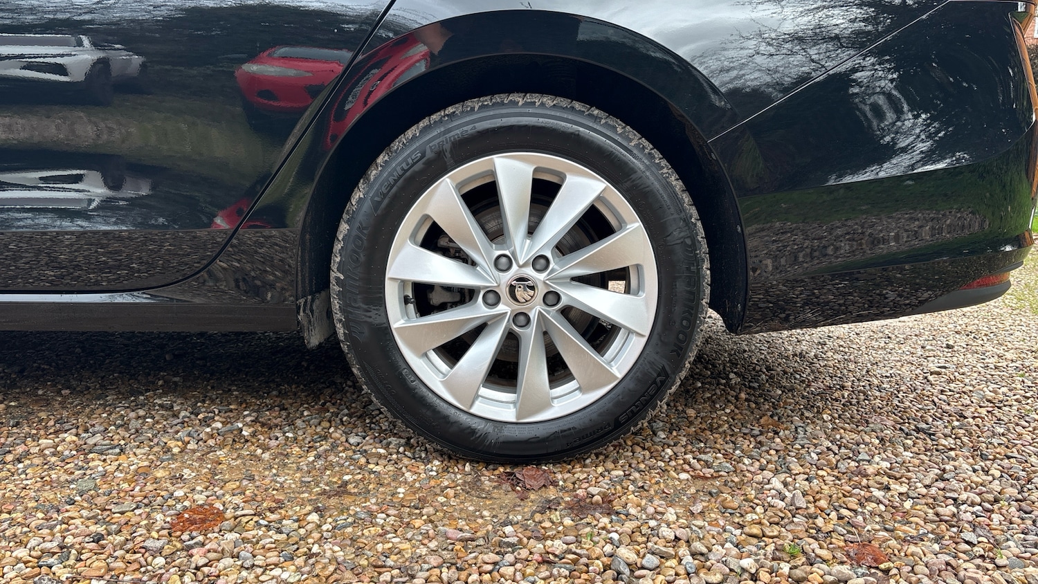 Used Skoda Superb 2024 for sale - 76682290: Photo 31