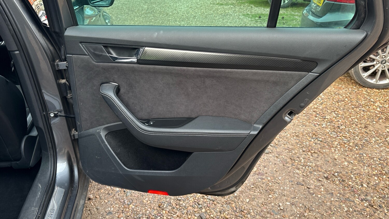 Used Skoda Superb 2023 for sale - 76479457: Photo 32