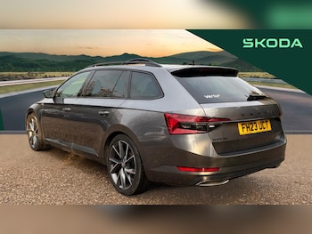 Used Skoda Superb 2023 for sale - 76479457: Photo