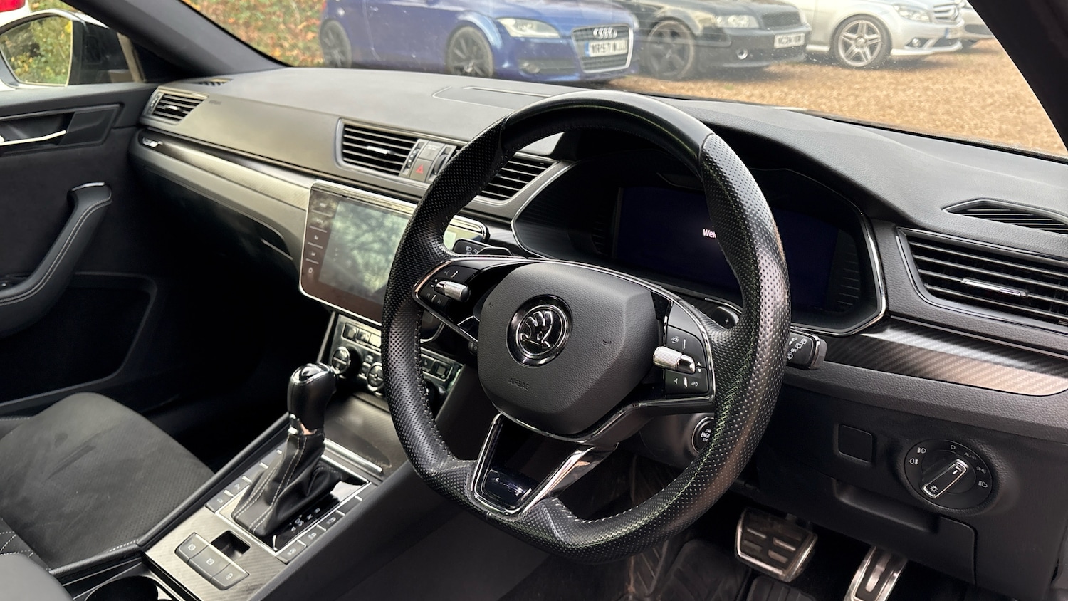 Used Skoda Superb 2023 for sale - 76479457: Photo 6