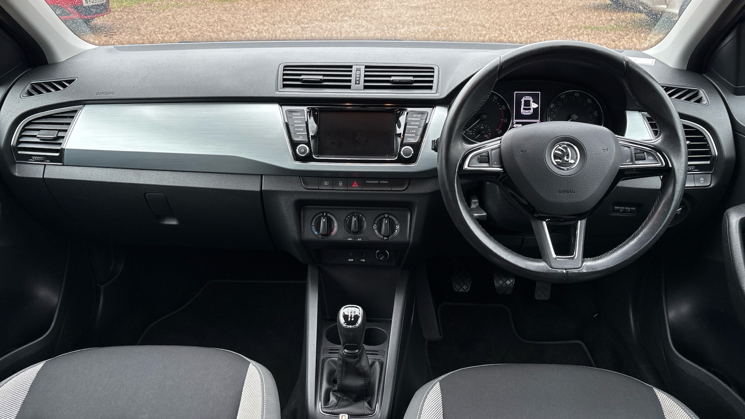 Used Skoda Fabia 2017 for sale - 77046116: Photo 9