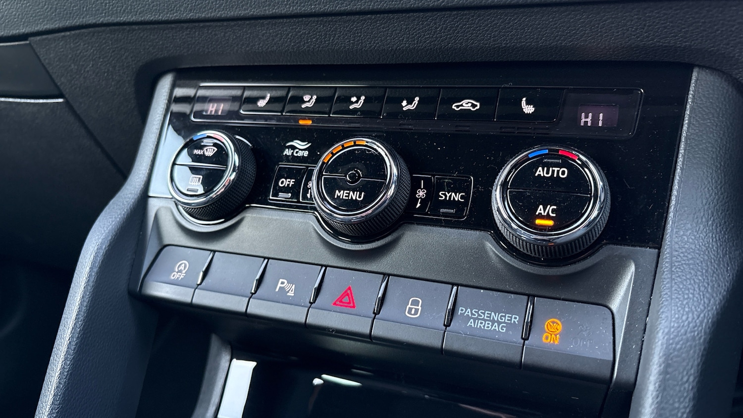 Used Skoda Karoq 2023 for sale - 77163707: Photo 13