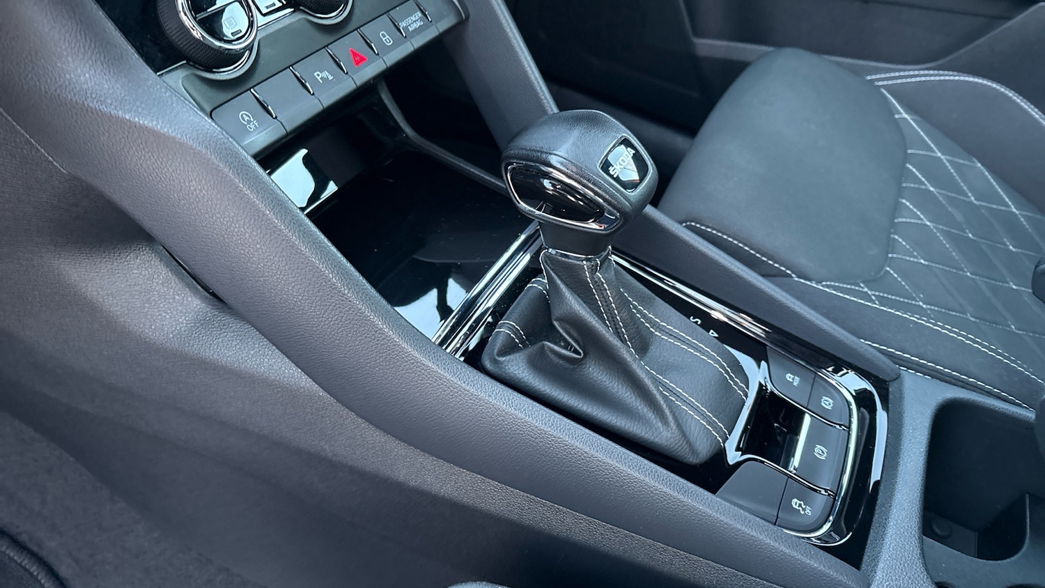 Used Skoda Karoq 2023 for sale - 77163707: Photo 29