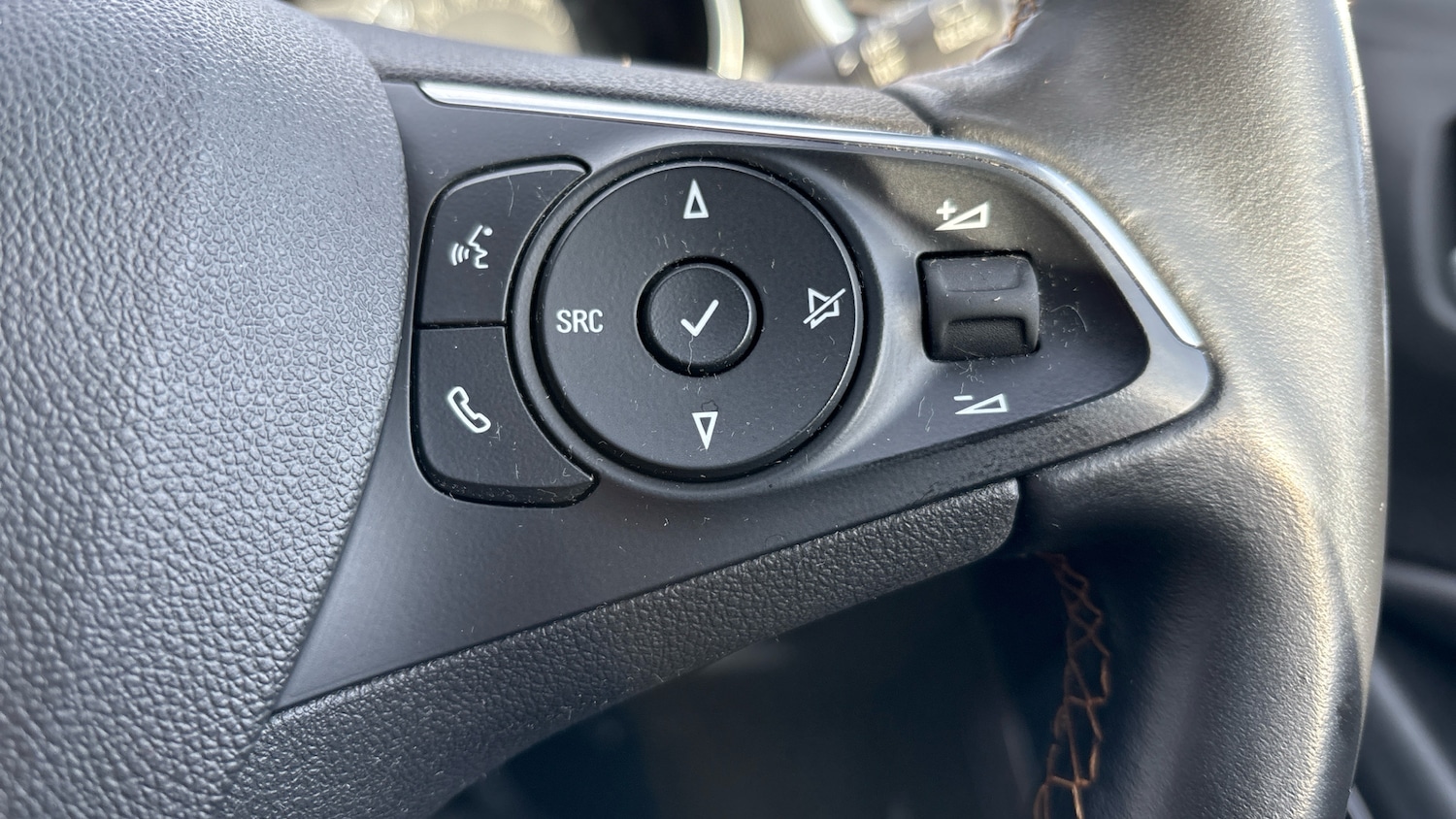 Used Vauxhall Crossland X 2019 for sale - 77423226: Photo 39