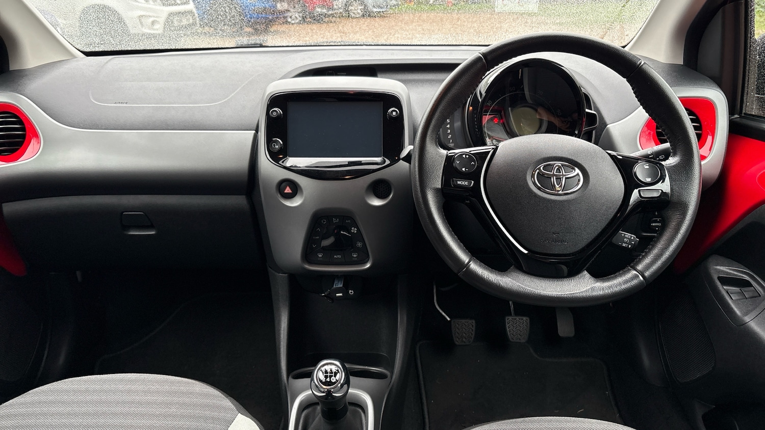 Used Toyota AYGO 2019 for sale - 76784830: Photo 10