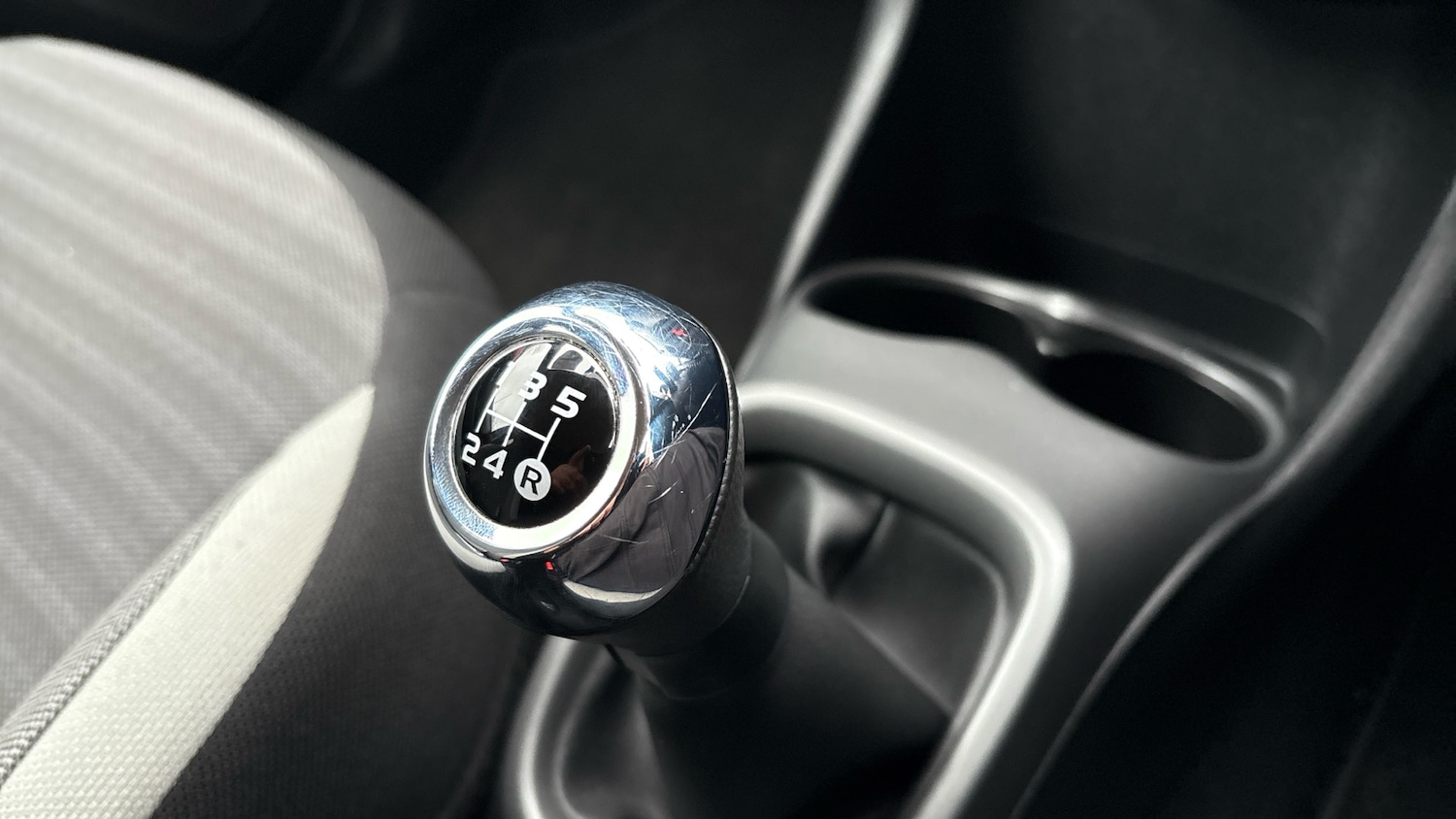 Used Toyota AYGO 2019 for sale - 76784830: Photo 13