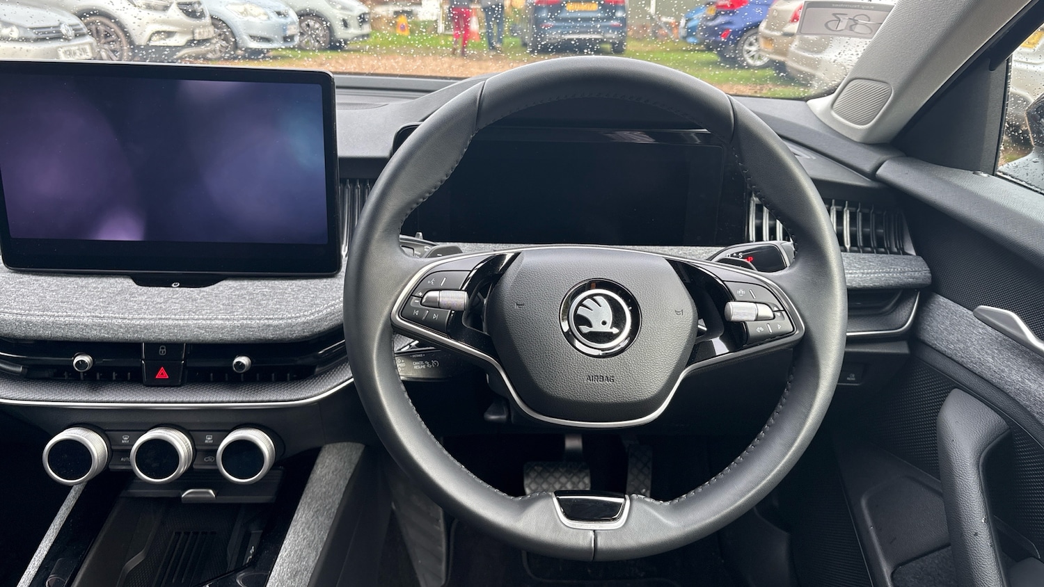 Used Skoda Superb 2024 for sale - 76479496: Photo 10