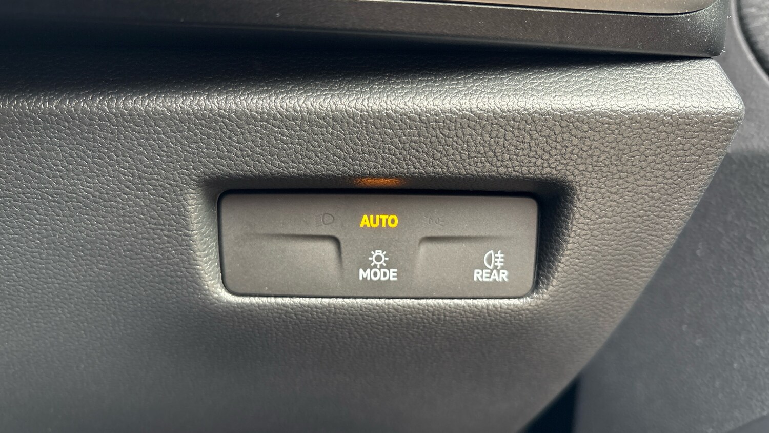 Used Skoda Superb 2024 for sale - 76479496: Photo 30