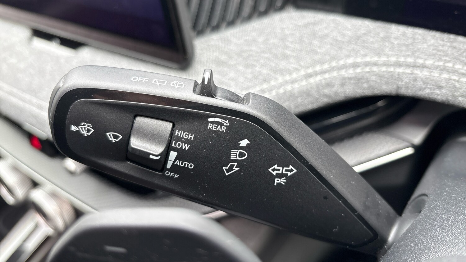 Used Skoda Superb 2024 for sale - 76479496: Photo 32