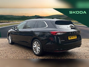 Used Skoda Superb 2024 for sale - 76479496: Photo