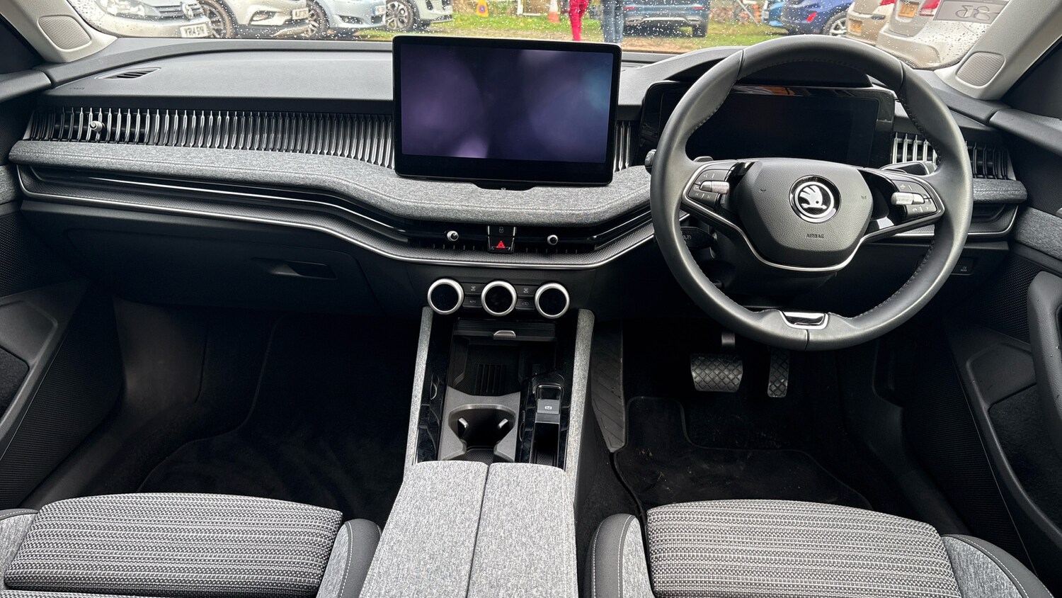 Used Skoda Superb 2024 for sale - 76479496: Photo 9